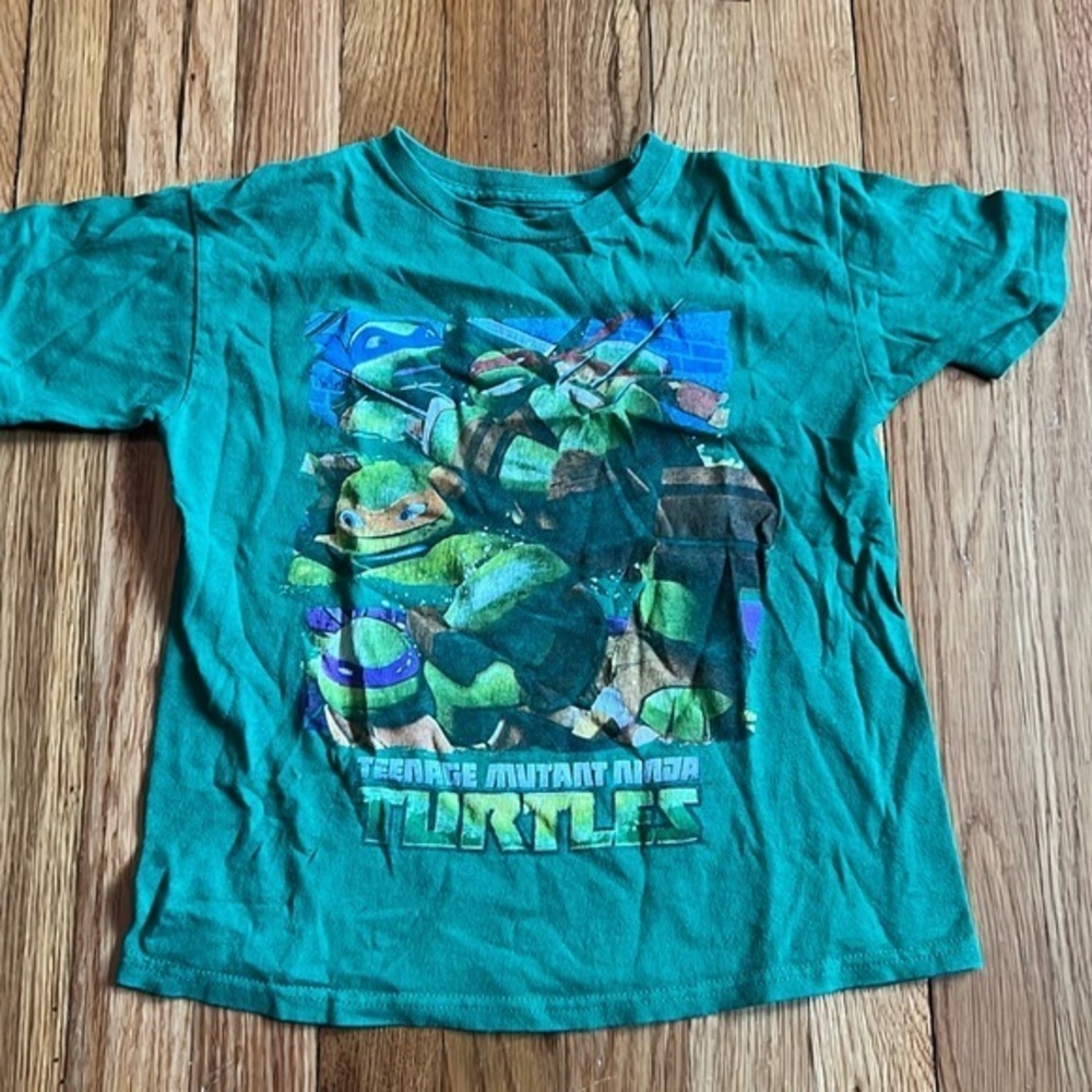 Nickelodeon TMNT green tee 6/7Y vintage feel